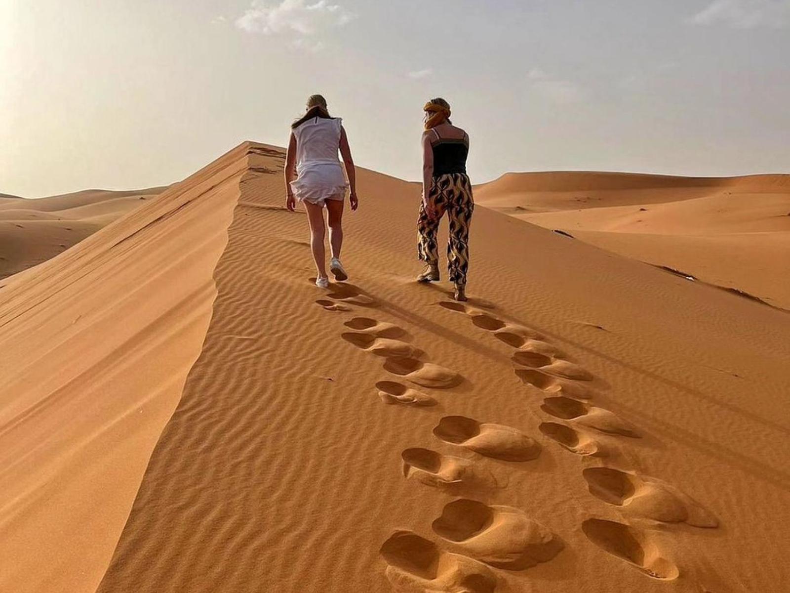Merzouga Nomadic Luxury Camp 外观 照片