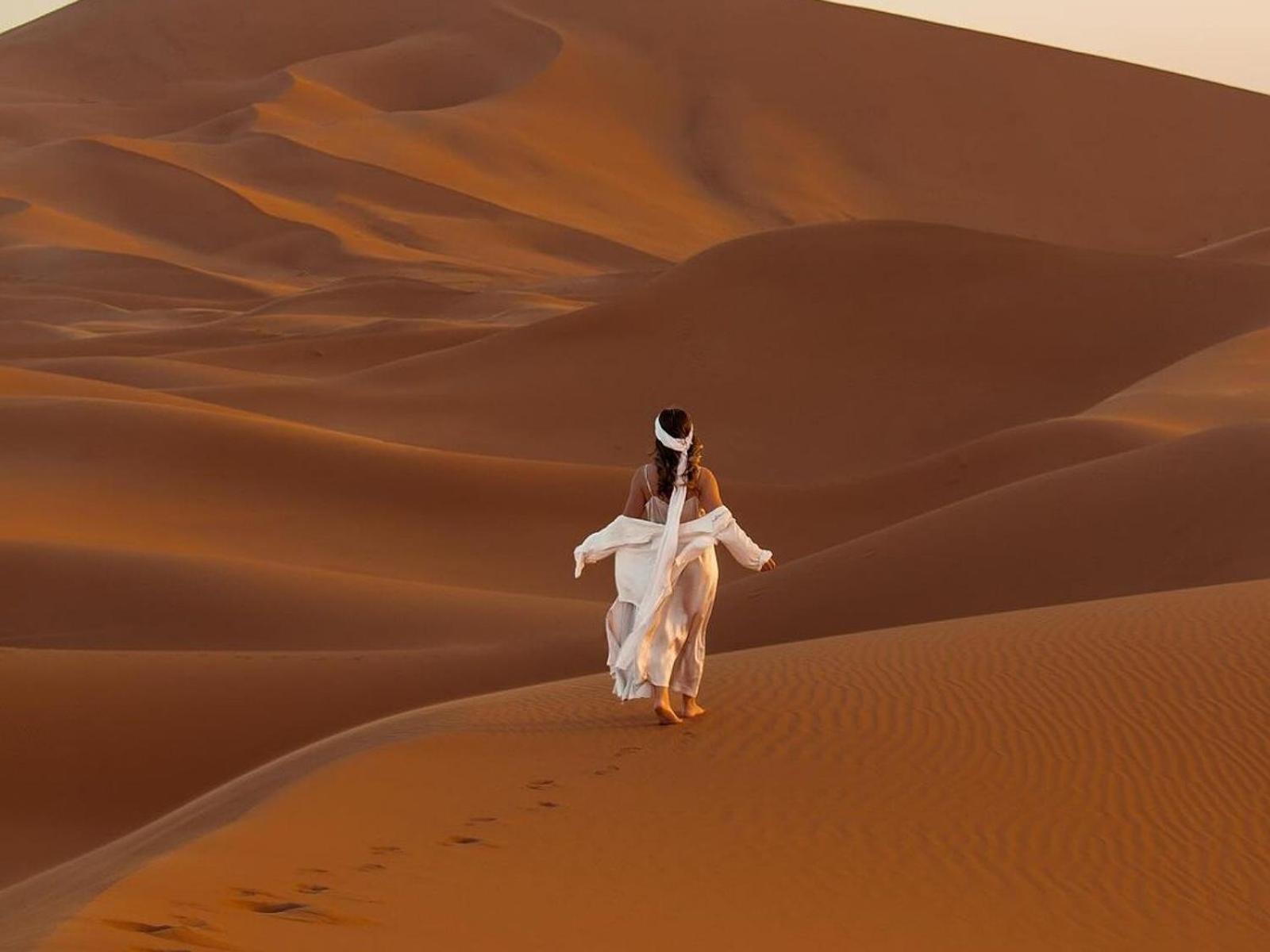 Merzouga Nomadic Luxury Camp 外观 照片