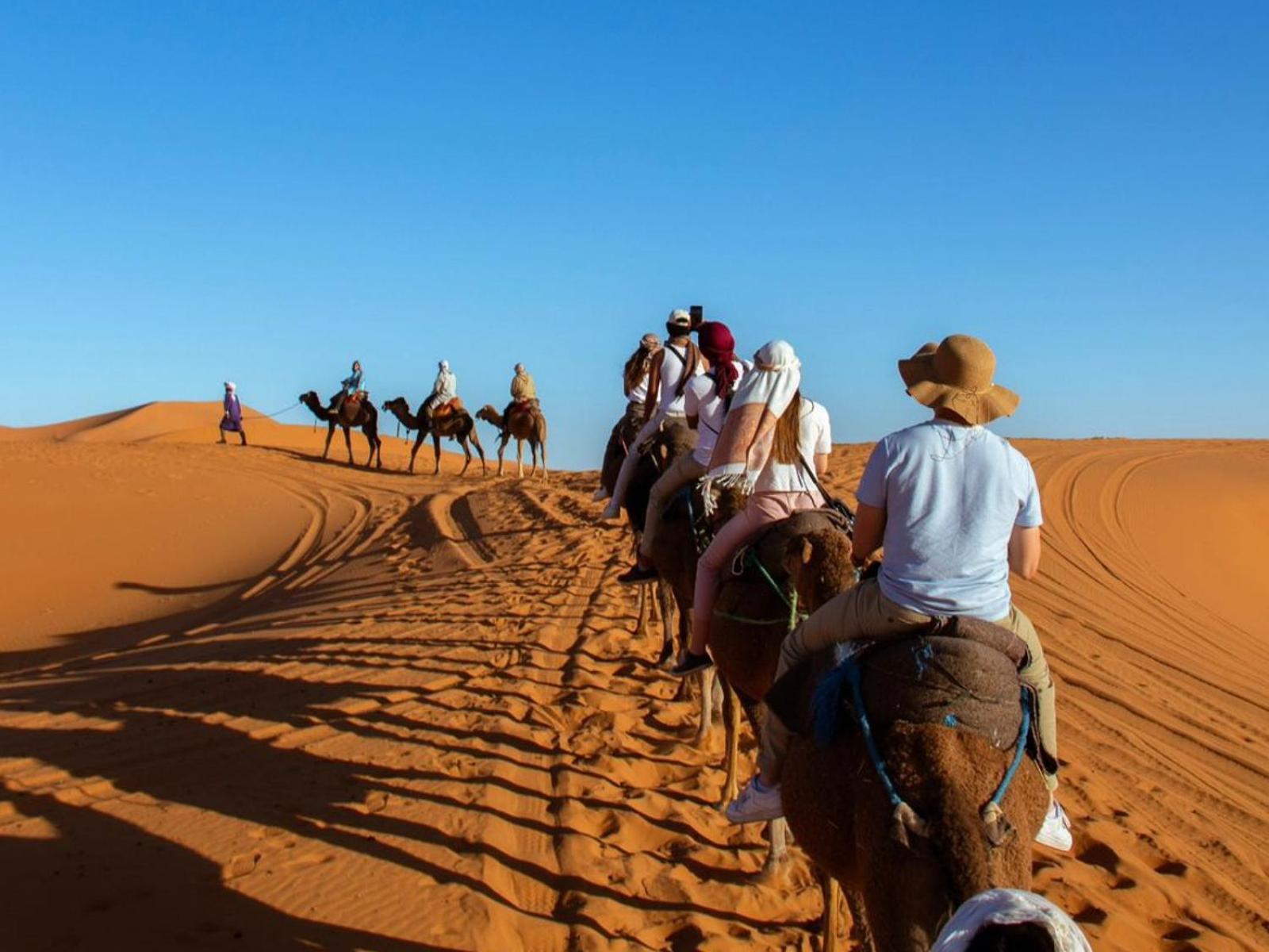 Merzouga Nomadic Luxury Camp 外观 照片