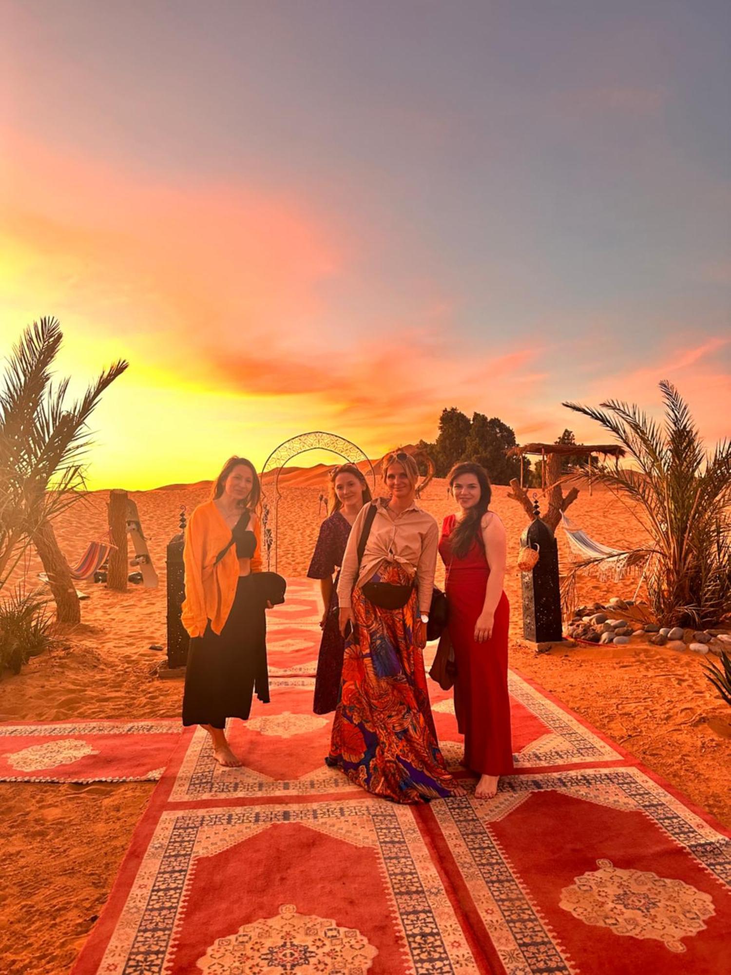 Merzouga Nomadic Luxury Camp 外观 照片